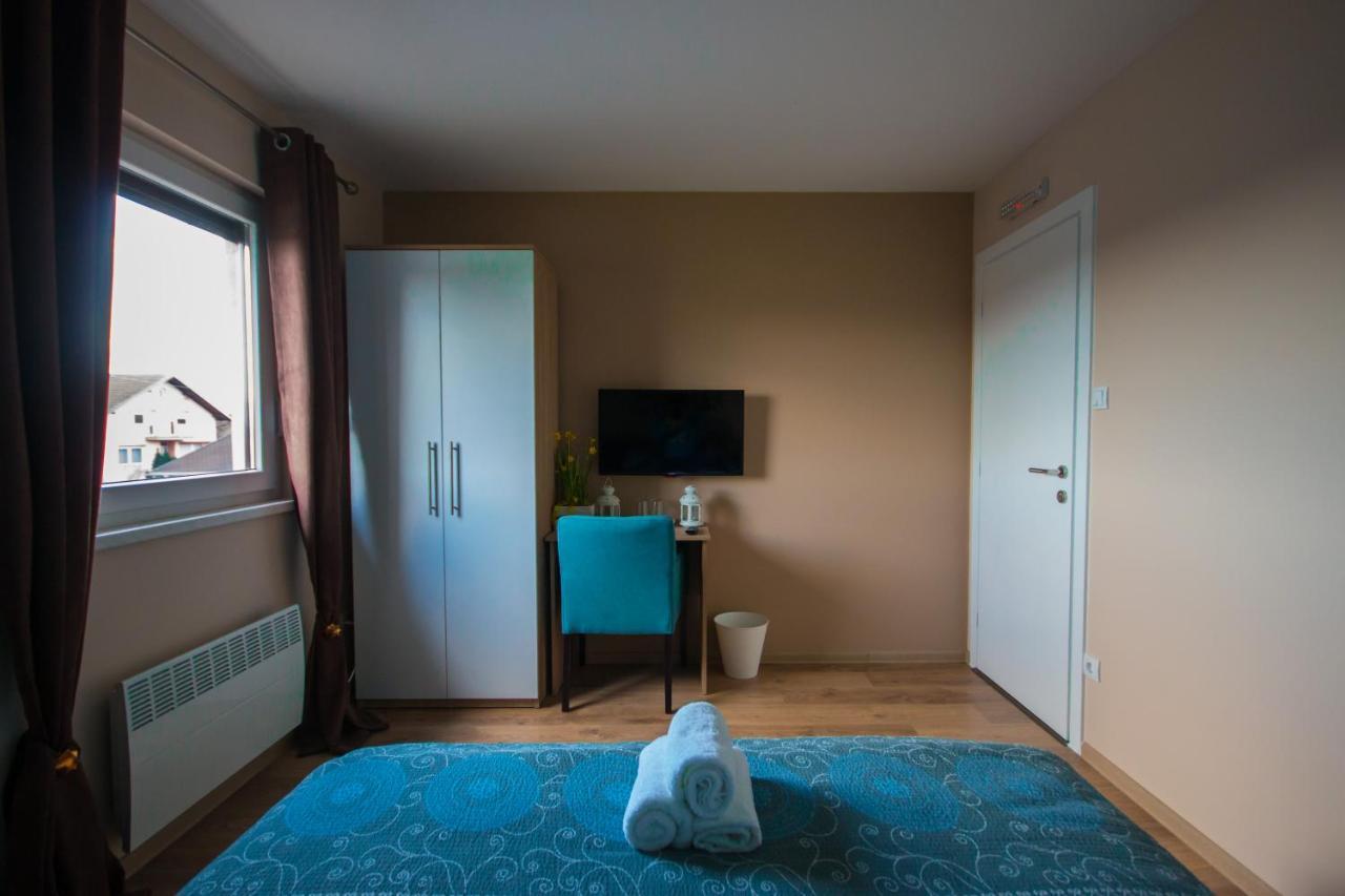 Gradiska Na Savi Apartmani I Sobe Екстер'єр фото